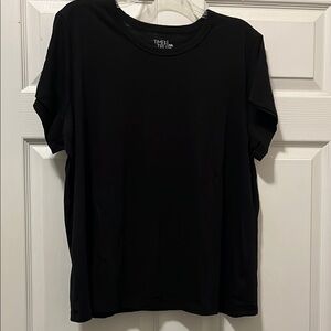 Time and Tru Black T-Shirt